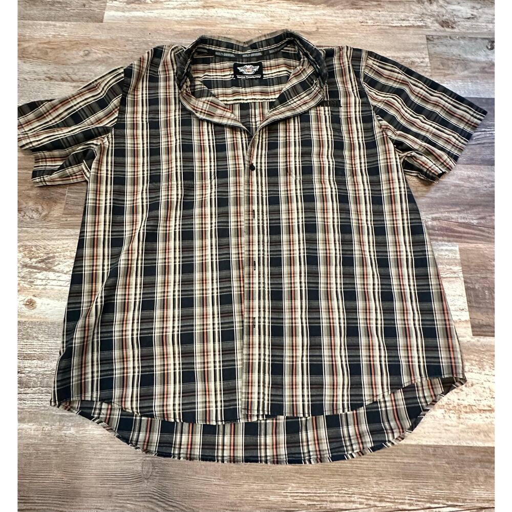 Harley Davidson Embroidered stitching Button up Shirt in men’s size XXL